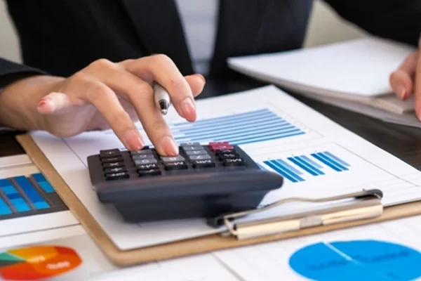 EXECUTIVE CERTIFIED ACCOUNTANT